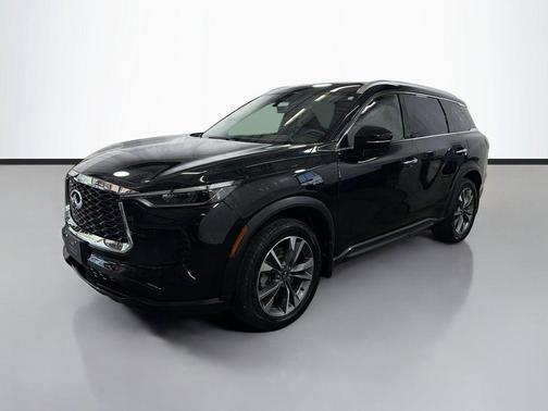 Mineral Black 2023 INFINITI QX60 Luxe