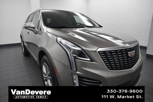 2022 Cadillac XT5 Premium Luxury