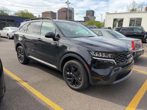 Ebony Black 2023 Kia Sorento S