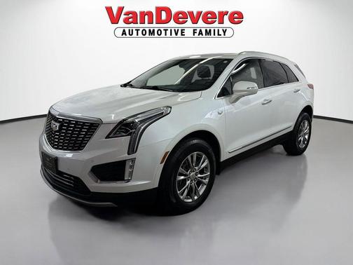 Crystal White Tricoat 2020 Cadillac XT5 Premium Luxury