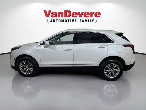 Crystal White Tricoat 2020 Cadillac XT5 Premium Luxury