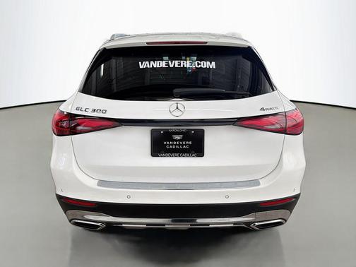 2023 Mercedes-Benz GLC 300 4MATIC