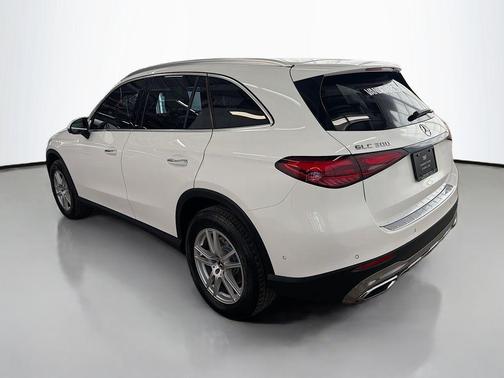 2023 Mercedes-Benz GLC 300 4MATIC