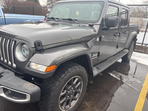 2020 Jeep Gladiator Overland