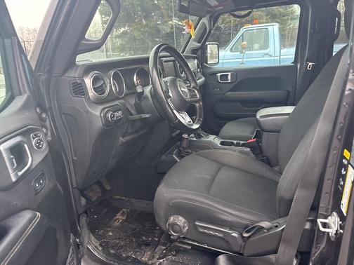 2020 Jeep Gladiator Overland