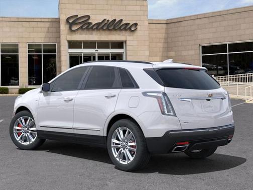 2025 Cadillac XT5 Sport