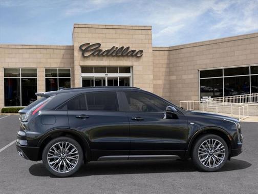 2025 Cadillac XT4 Sport