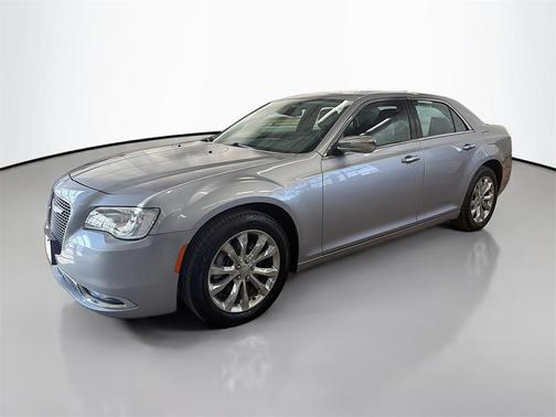 2016 Chrysler 300 S