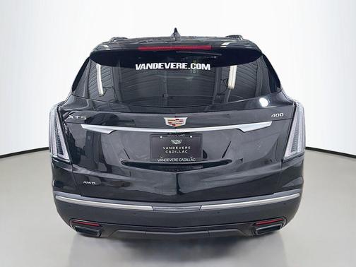 Black 2024 Cadillac XT5 Sport