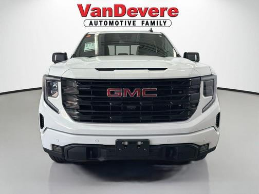 Summit White 2024 GMC Sierra 1500 Elevation