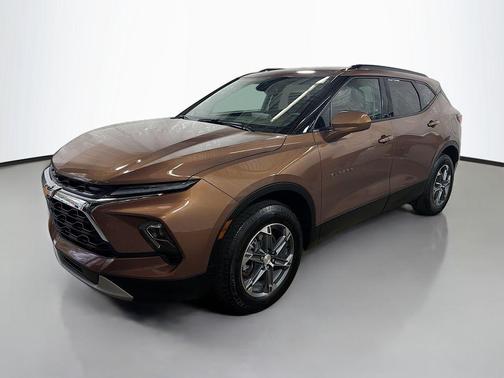 Copper Bronze Metallic 2024 Chevrolet Blazer 2LT