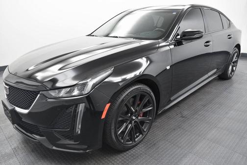 2022 Cadillac CT5 Sport