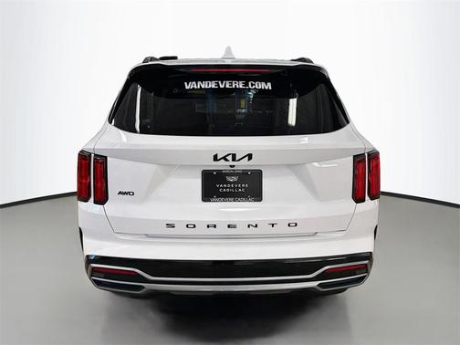 2022 Kia Sorento SX