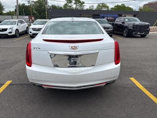 2017 Cadillac XTS Luxury