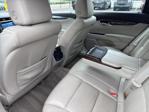 2017 Cadillac XTS Luxury