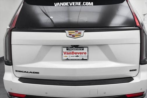 2022 Cadillac Escalade Sport Platinum