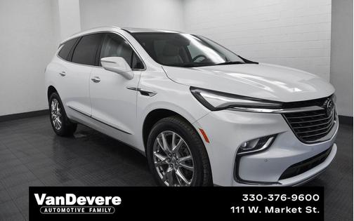 2023 Buick Enclave Essence AWD