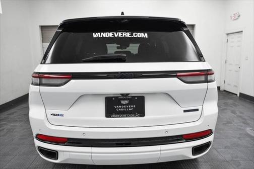 2023 Jeep Grand Cherokee 4xe 30th Anniversary