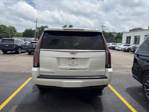 2018 Cadillac Escalade Premium Luxury