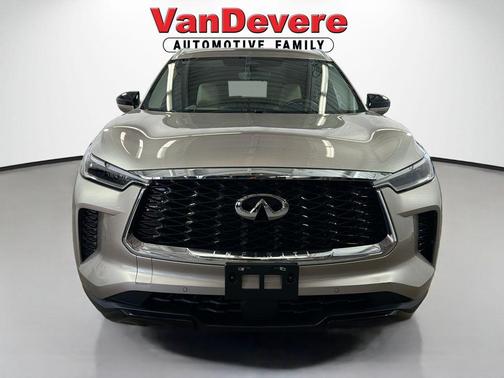 Warm Titanium 2023 INFINITI QX60 Luxe