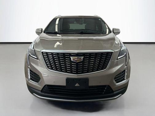 Beige 2022 Cadillac XT5 Premium Luxury