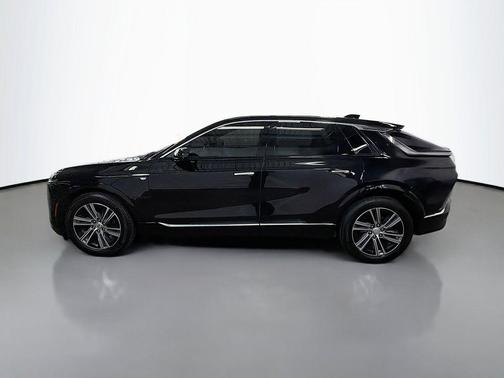 Stellar Black Metallic 2024 Cadillac LYRIQ Luxury