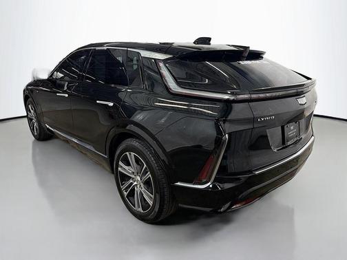 Stellar Black Metallic 2024 Cadillac LYRIQ Luxury