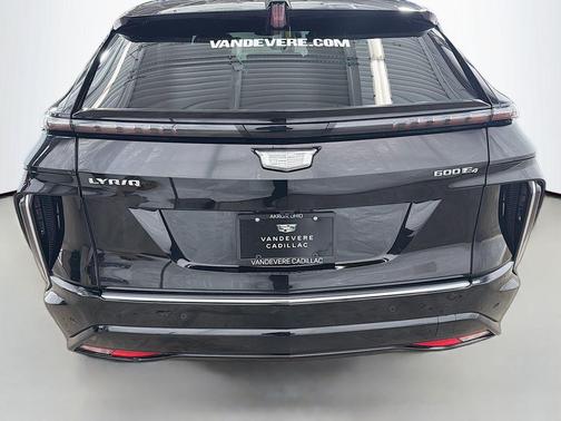 Stellar Black Metallic 2024 Cadillac LYRIQ Luxury