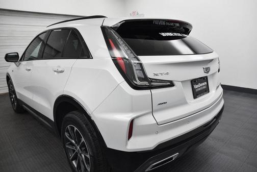 2024 Cadillac XT4 Sport
