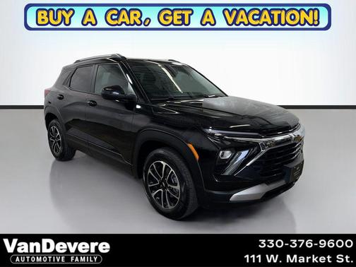 Mosaic Black Metallic 2025 Chevrolet Trailblazer LT