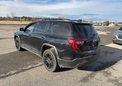 2023 GMC Acadia AWD SLE