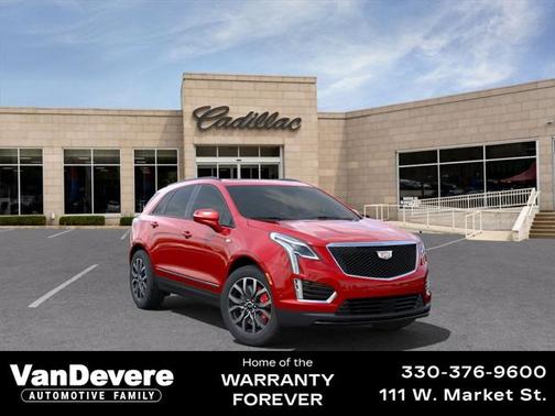 2025 Cadillac XT5 Sport