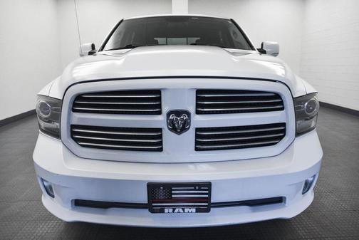 2016 RAM 1500 Sport