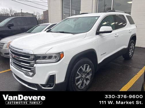 2023 GMC Acadia AWD SLT