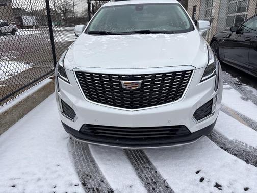 2021 Cadillac XT5 Premium Luxury