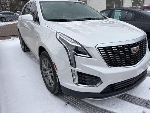 2021 Cadillac XT5 Premium Luxury