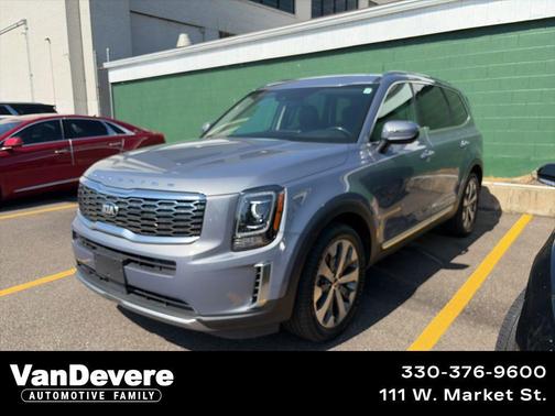 Everlasting Silver 2020 Kia Telluride S
