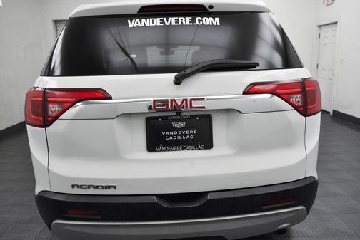 2017 GMC Acadia SLE-1