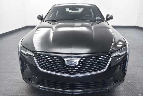 2022 Cadillac CT4 Luxury