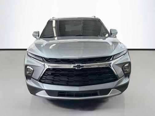 Sterling Gray Metallic 2024 Chevrolet Blazer 2LT