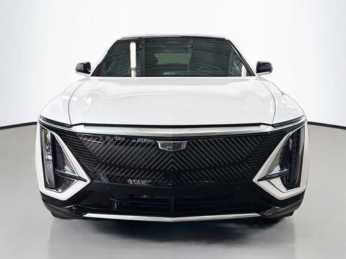 Crystal White Tricoat 2024 Cadillac LYRIQ Tech