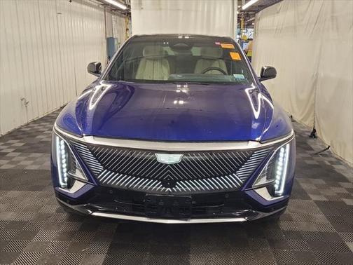 2024 Cadillac LYRIQ Luxury w/1SE