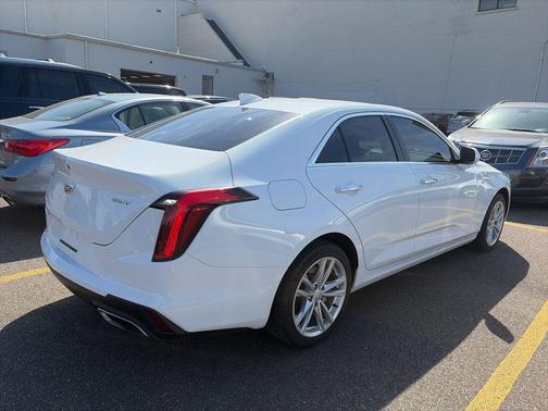 Summit White 2021 Cadillac CT4 Luxury