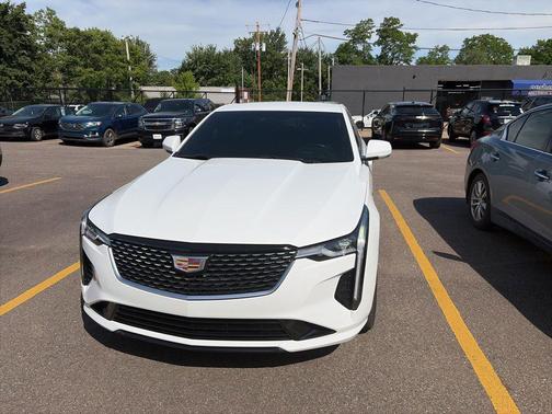 Summit White 2021 Cadillac CT4 Luxury