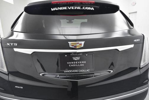 2020 Cadillac XT5 Sport
