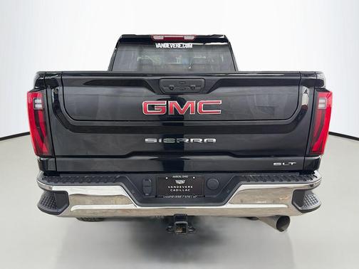 2025 GMC Sierra 2500 SLT