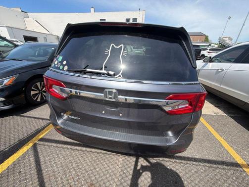 Gray 2018 Honda Odyssey EX-L