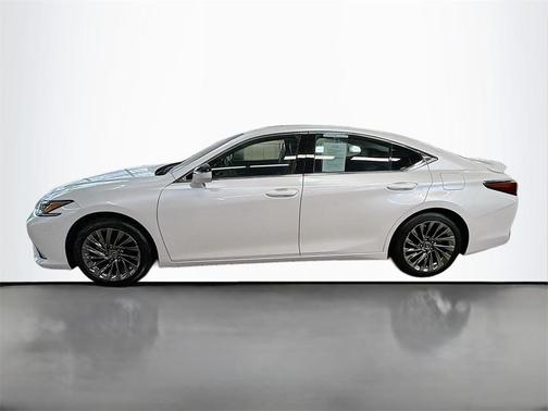 2024 Lexus ES 300h Luxury