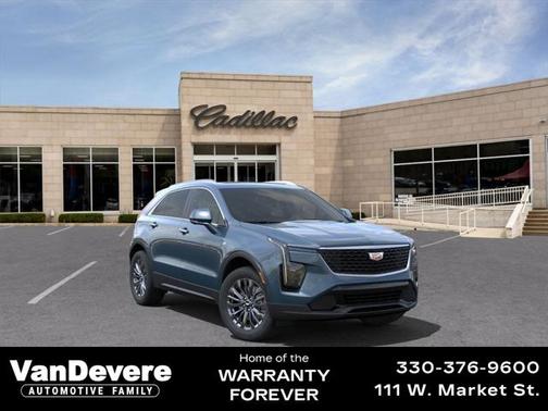 2025 Cadillac XT4 Premium Luxury
