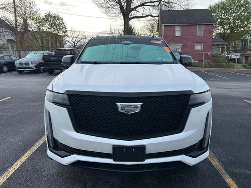 Crystal White Tricoat 2023 Cadillac Escalade Sport